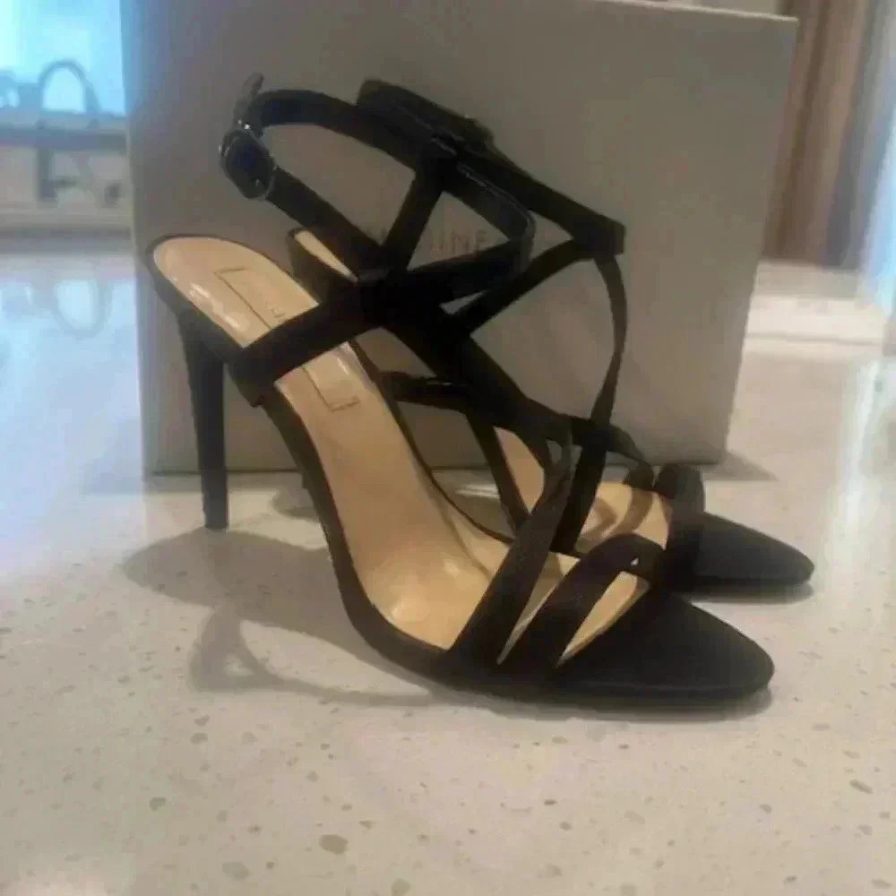 Vince Camuto Imagine Ramsey Satin‎ Sandals NEW Vince Camuto